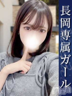 ゆりあ(22) 身長153cm、スリーサイズB87(D).W56.H84。長岡デリヘル BLUE BIRD長岡店(ブルーバードナガオカテン)在籍。
