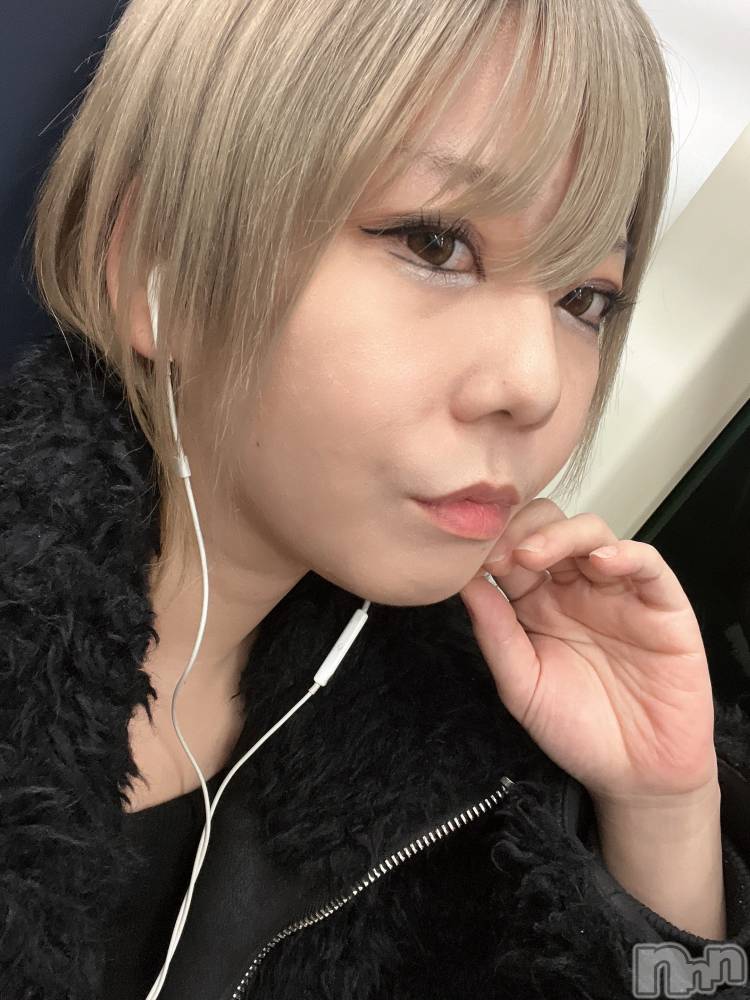 ��Į���ʥå��������륺�С�GIRLS BAR ROBIN(�����륺�С����ӥ�) ���� ��-MIYAVI-��2��15���̥�֥����ֲ���ǯ�֤ꡩ����