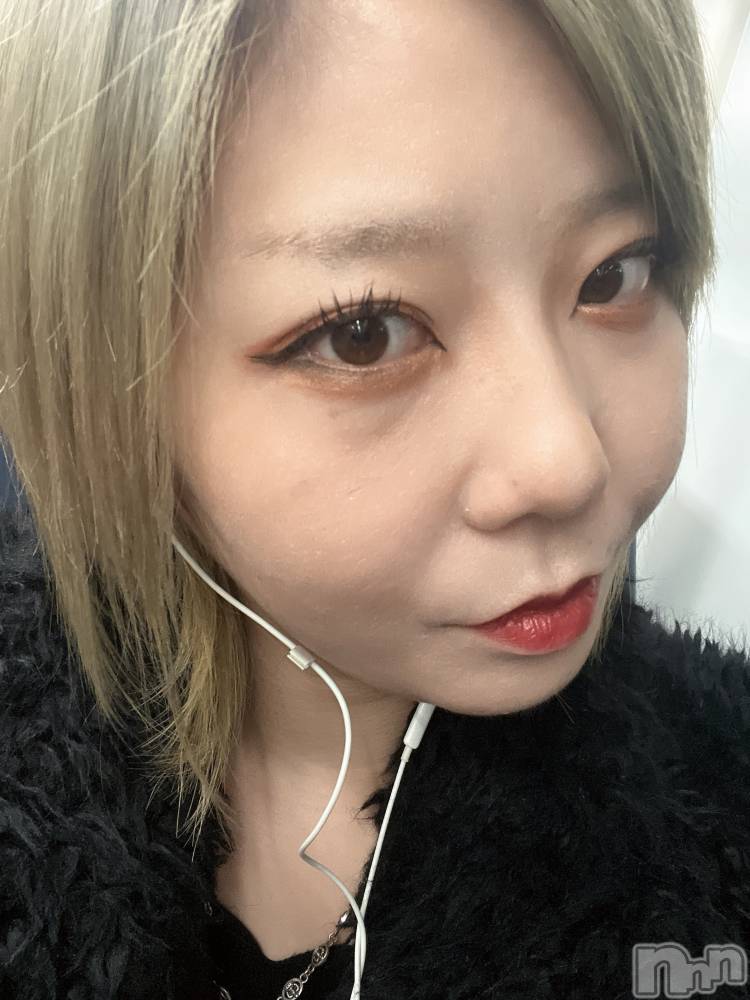 ��Į���ʥå��������륺�С�GIRLS BAR ROBIN(�����륺�С����ӥ�) ���� ��-MIYAVI-��3��14���̥�֥����ֺǶ�������