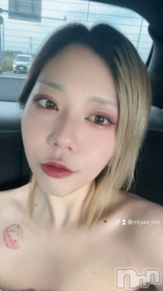 ��Į���ʥå��������륺�С�GIRLS BAR ROBIN(�����륺�С����ӥ�) ���� ��-MIYAVI-��6��2���̥�֥����֤ɤ��ʤäƤ���Ρ�