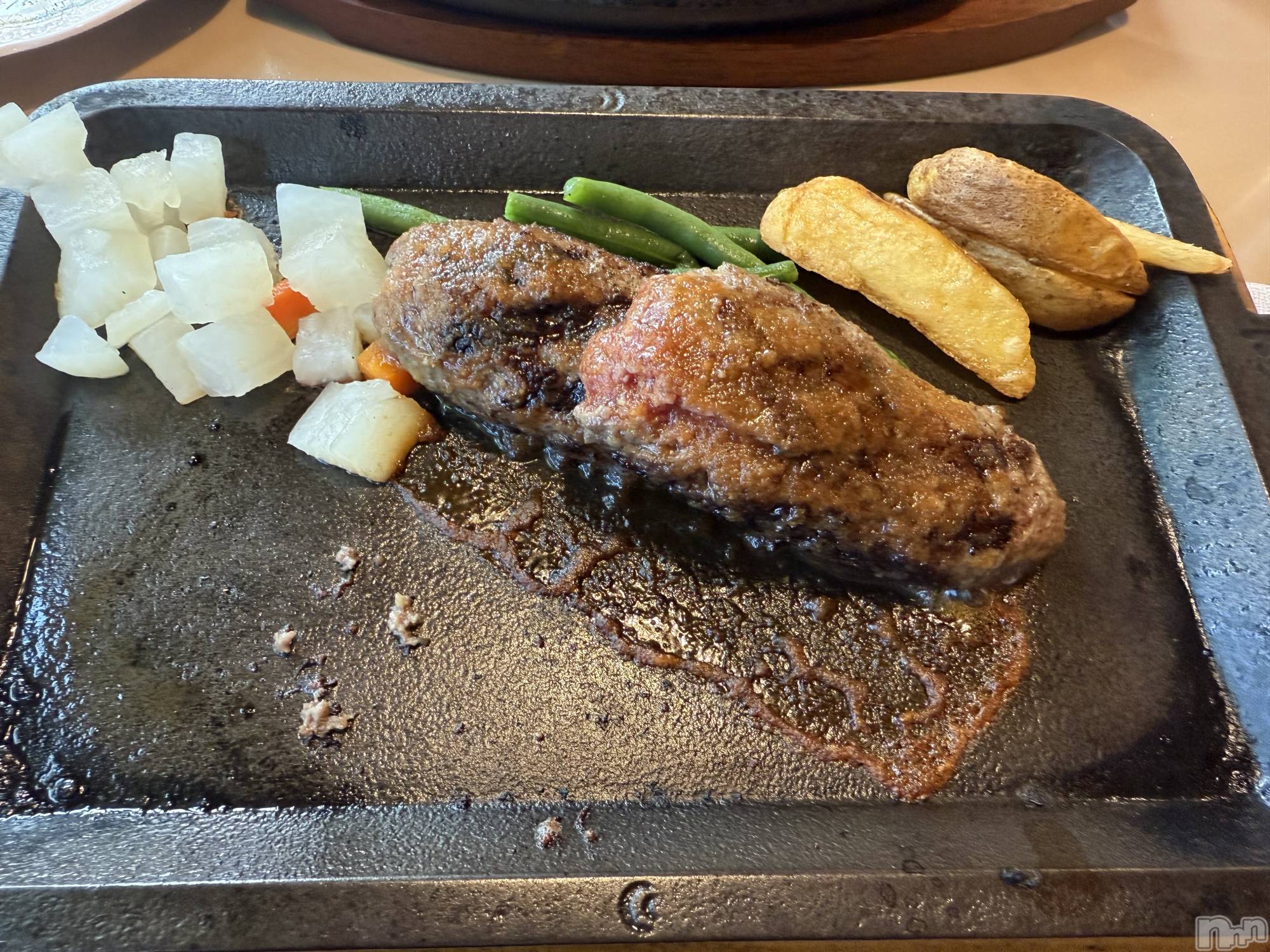 ��Ʋ����Х��顦�����CLUB FOUR GARDEN(����֡��ե��������ǥ�) ��2025ǯ12��22���̥�֥����֤�����