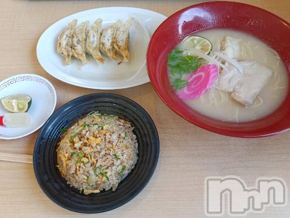 上越デリヘルHONEY(ハニー) りりかNH(♪♪)(27)の6月29日写メブログ「黄色🐟🍜」