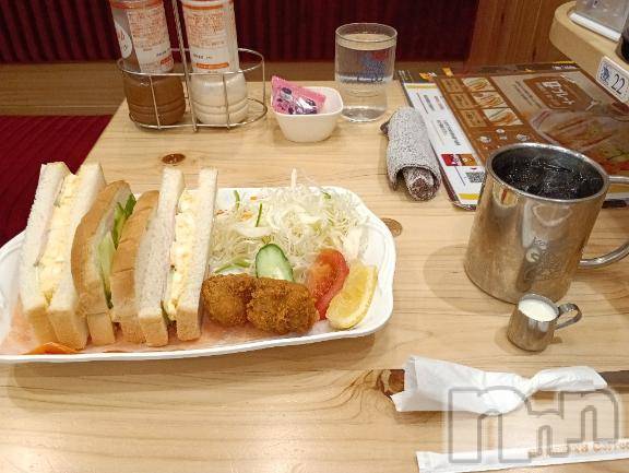 上越デリヘルHONEY(ハニー) りりかNH(♪♪)(27)の8月24日写メブログ「コメ活🥪☕」