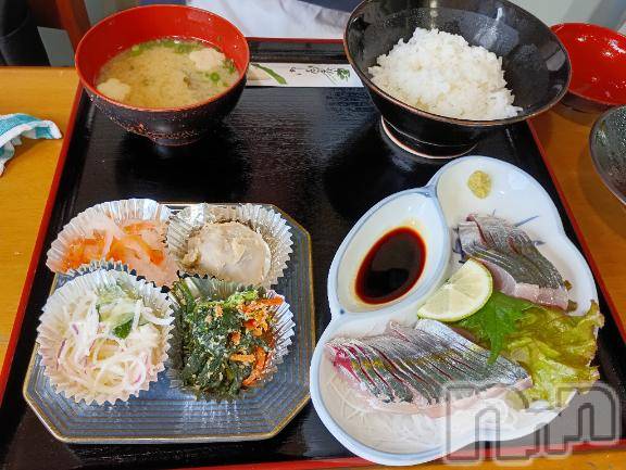 上越デリヘルHONEY(ハニー)りりかNH(♪♪)(27)の2025年11月7日写メブログ「おひるんるん✌」