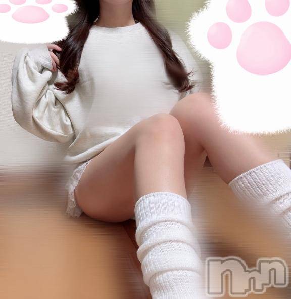 長岡デリヘル長岡市総合デリヘル COLOR～デリヘル・手コキ・密着エステ～(ナガオカシソウゴウデリヘルカラー)新人ありさ(22)の2025年11月3日写メブログ「し、しあわせ～～🥹🤍」