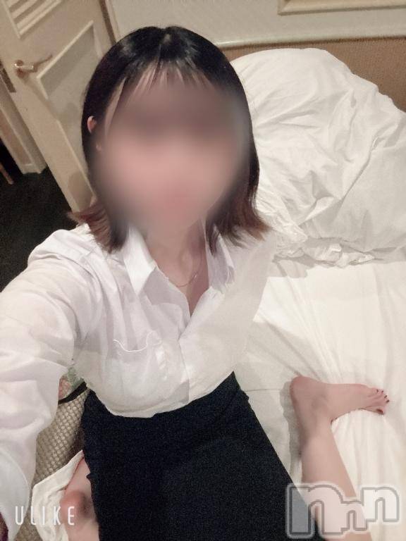 新潟手コキsleepy girl(スリーピーガール)体験ねねちゃん(20)の2025年6月25日写メブログ「出勤してます♡」