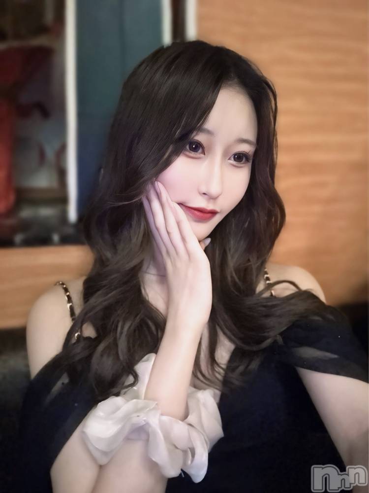 ĮХ顦Lounge R Style(饦󥸥륹) ʤ94̥֥ᐡ  ·  ᐡ⛈️