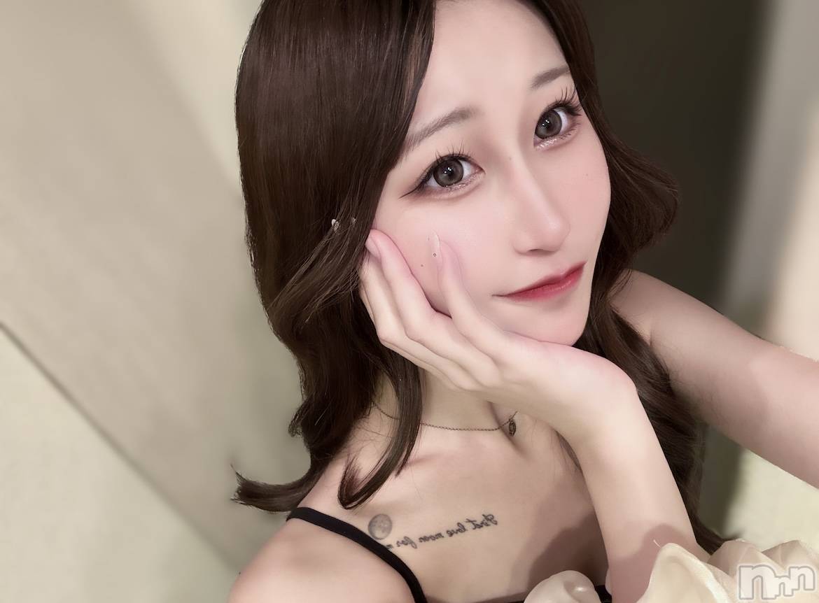 ĮХ顦Lounge R Style(饦󥸥륹) 2025ǯ828̥֥ᐡ  ·  ᐡ🌤
