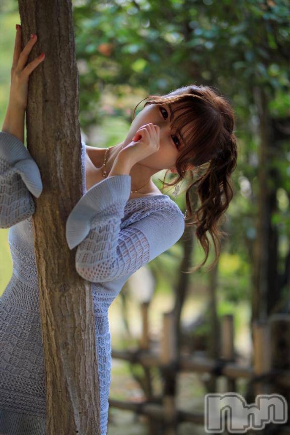 上越デリヘルBLUE BIRD上越店(ブルーバード上越店) シャネル(25)の4月8日写メブログ「事前予約🤍お土産あります😻」