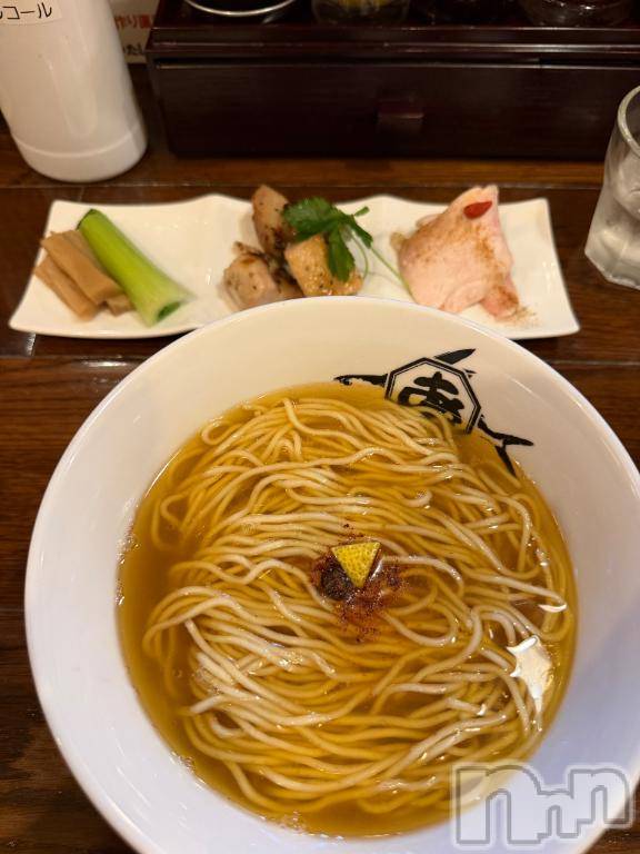 上越デリヘルBLUE BIRD上越店(ブルーバード上越店)シャネル(25)の2026年10月9日写メブログ「昨日♡あごすけ😍」
