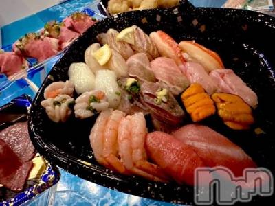 上越デリヘル BLUE BIRD上越店(ブルーバード上越店) シャネル(25)の11月18日写メブログ「お寿司パーティ🤍」