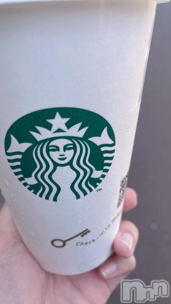 長岡デリヘルBIANCA~主人の知らない私~長岡店(ビアンカナガオカテン) 楠 カレン(28)の6月21日写メブログ「🤍初出勤🤍」