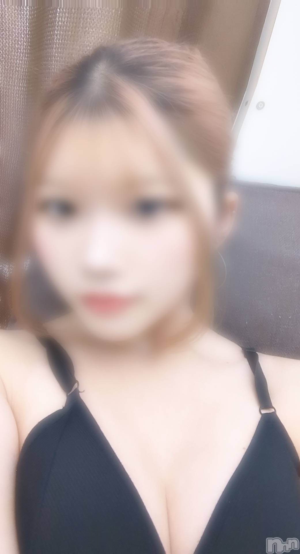 新潟デリヘルsleepy girl(スリーピーガール)新人ももかちゃん(18)の2025年12月4日写メブログ「出勤してます♡」