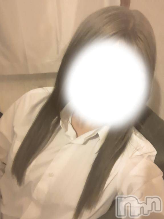 新潟手コキsleepy girl(スリーピーガール)体験ももかちゃん(18)の2025年8月26日写メブログ「どうかな🙈💓」