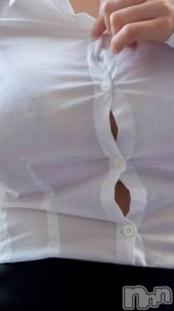 長岡デリヘル純・無垢(ジュンムク) シュリ(19)の10月3日写メブログ「感じちゃう...///」