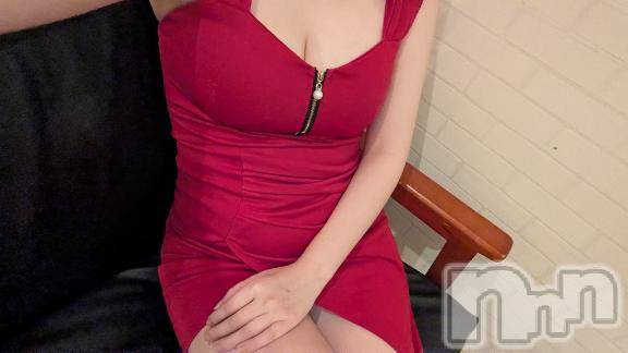 長岡デリヘル純・無垢(ジュンムク)シュリ(19)の2025年10月31日写メブログ「似合ってる？」