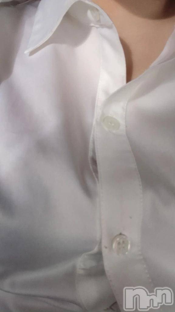 長岡デリヘル純・無垢(ジュンムク)シュリ(19)の2026年2月27日写メブログ「待ってるねん」