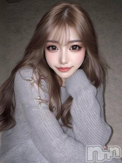 優里まこ