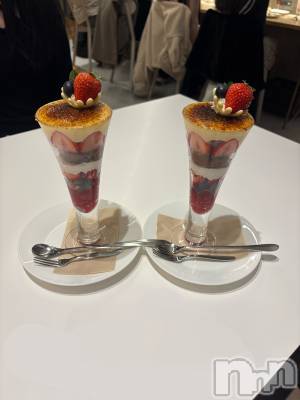 ���ܱ�������Х��顦�����CLUB FOUR LEAF(�ե����꡼��) �ߤ��4��12���̥�֥�����4��12�� 02��42ʬ�Υ֥�����