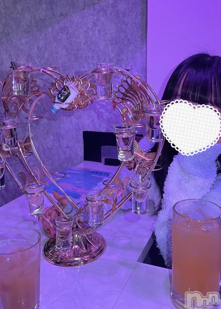 ����������ʥå��������륺�С�Girls Bar Philia(�����륺�С��ե��ꥢ) �ߤ餤��3��1���̥�֥����֤Ƥ�����💞��