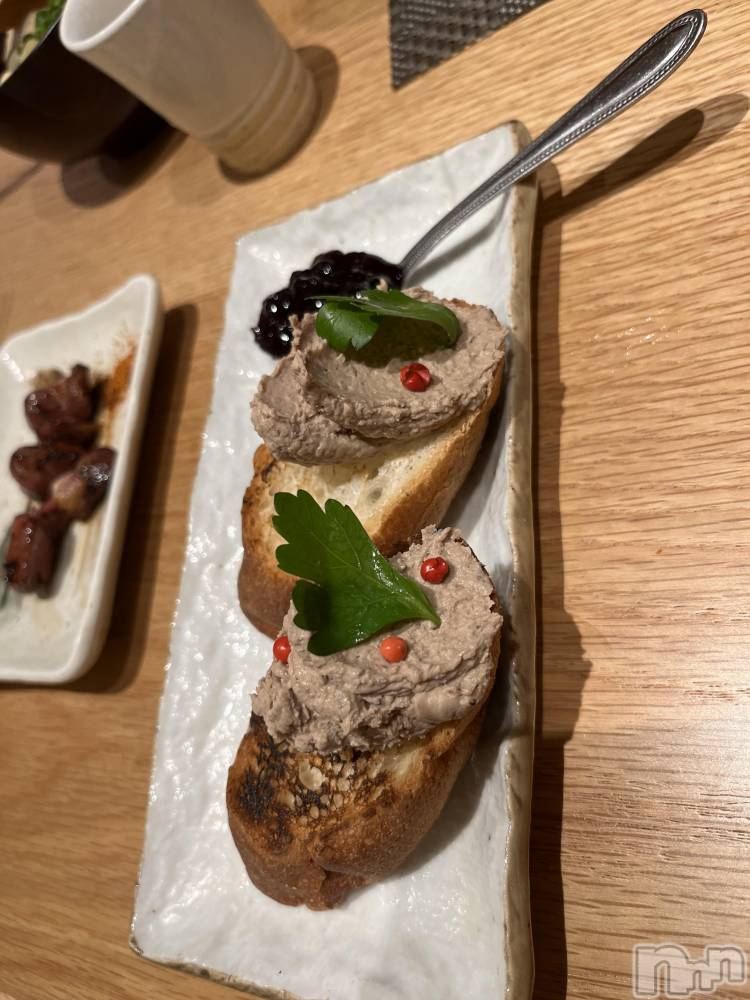 ĹХ顦Lounge Louis(饦󥸥륤) 74̥֥֤Ϥޤ🥹