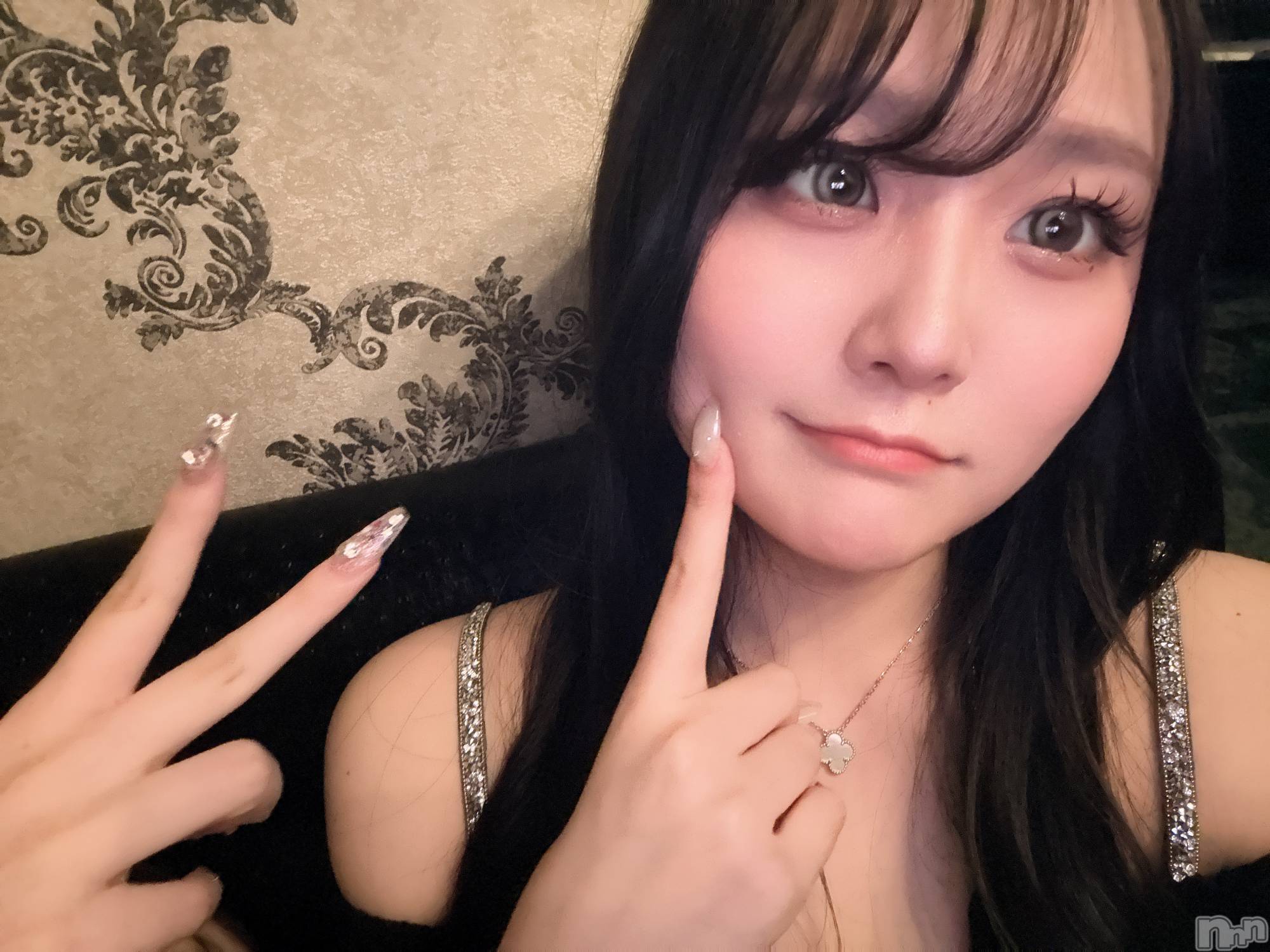 ĹХ顦Lounge Louis(饦󥸥륤) 2025ǯ727ֽ̥֥жФޤ😌😌