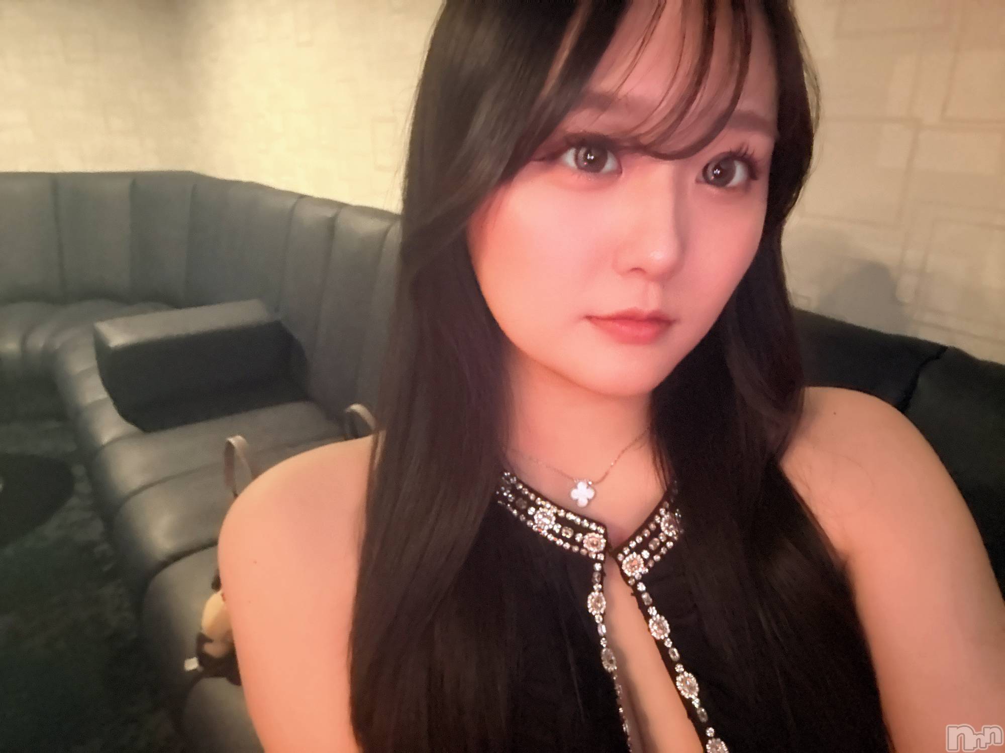 ĹХ顦Lounge Louis(饦󥸥륤) 2025ǯ810̥֥֤👾