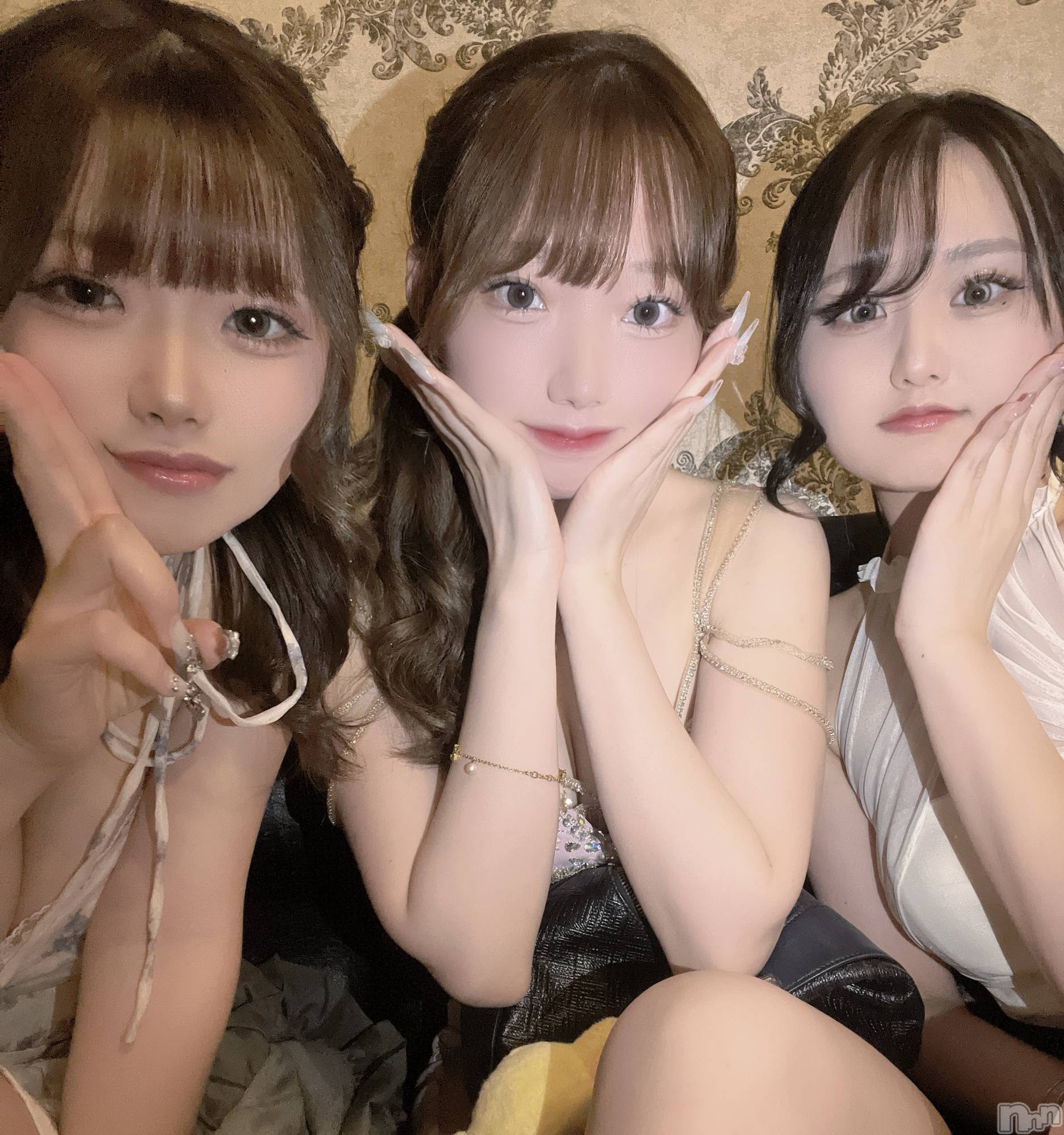 ĹХ顦Lounge Louis(饦󥸥륤) 2025ǯ821̥֥🐰🐰🐰