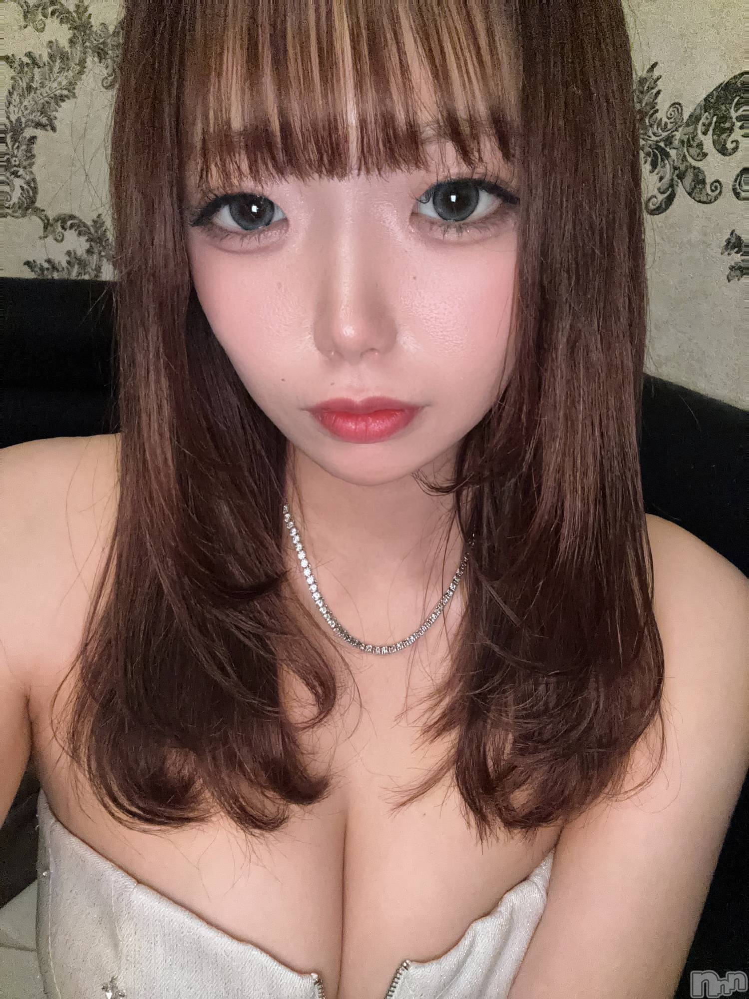 Ĺ���Х��顦�����Lounge Louis(�饦�󥸥륤) ��2025ǯ12��17���̥�֥�����🏃‍��️‍➡️🏃‍��️‍➡️🏃‍��️‍➡️��