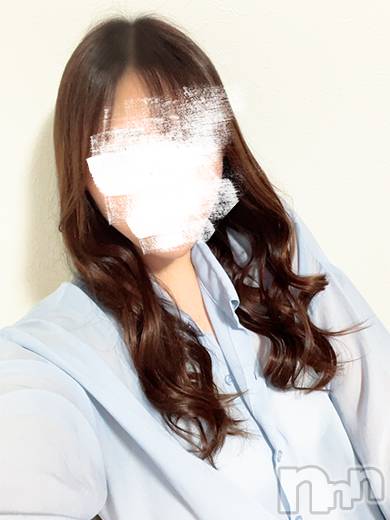 りん・もち肌美乳