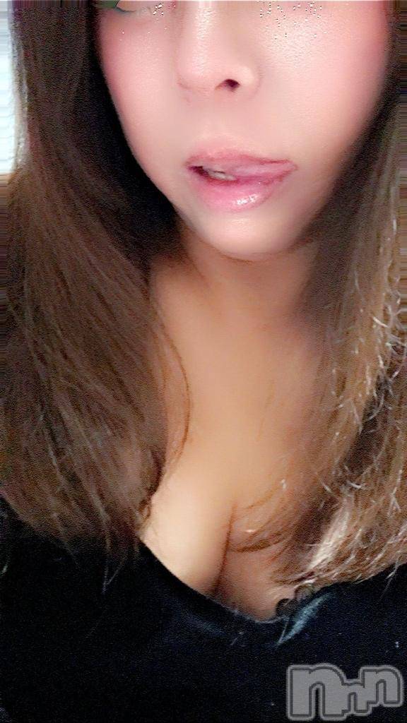 長岡人妻デリヘル人妻楼　長岡店(ヒトヅマロウ　ナガオカテン)ちさと(40)の2025年8月16日写メブログ「ノーブラだよ🫢」