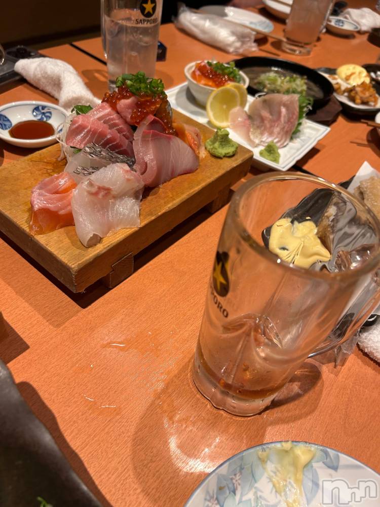 ĹХ顦Lounge Louis(饦󥸥륤) ޤ710ֽ̥֥жФƤޤ