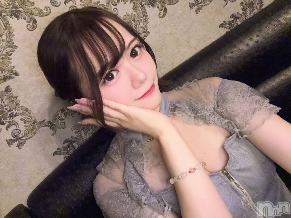 ĹХ顦Lounge Louis(饦󥸥륤) 818̥֥20ȾǤƤȡ