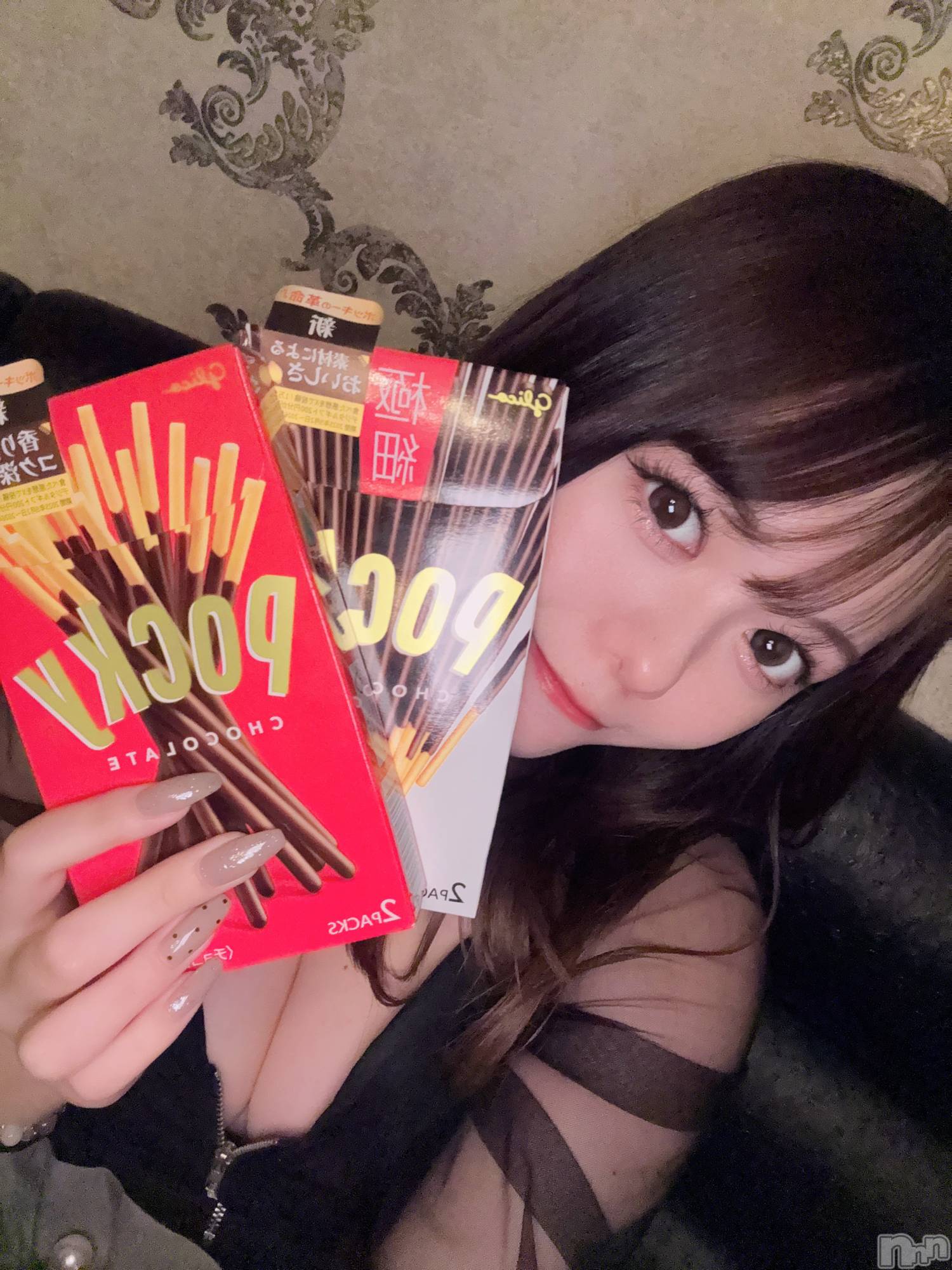 ĹХ顦Lounge Louis(饦󥸥륤) 2025ǯ1111̥֥֥ݥå