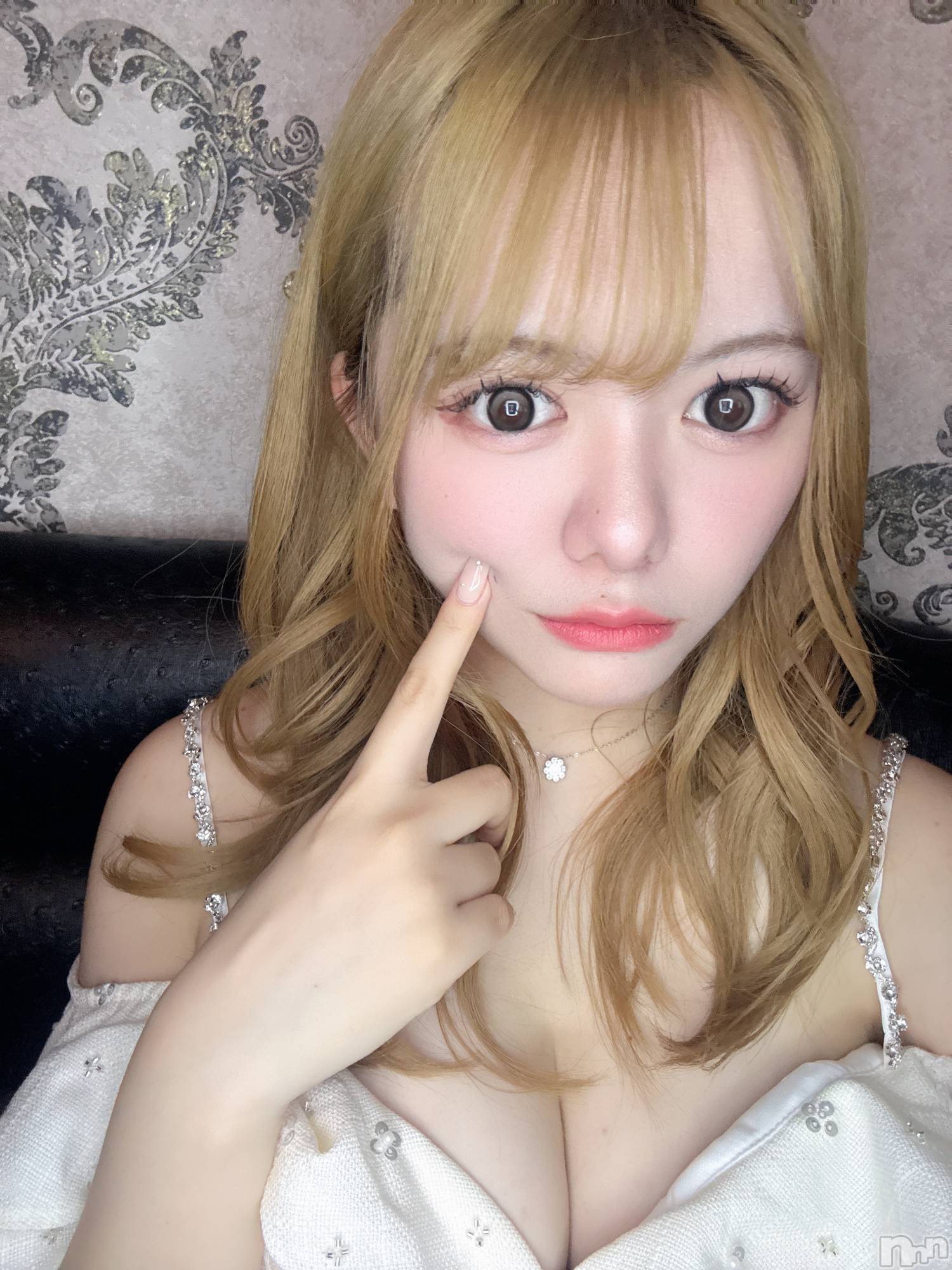 Ĺ���Х��顦�����Lounge Louis(�饦�󥸥륤) ��2025ǯ12��17���̥�֥����ֶ�ȱ��Ǽ����衪✨��