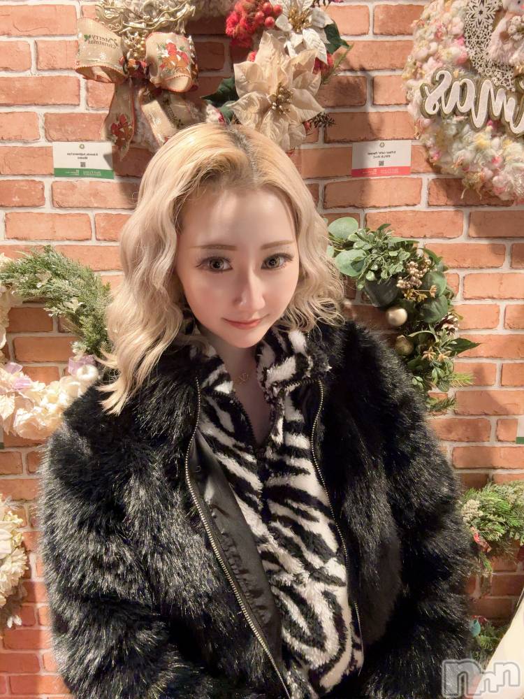 ���ܱ�������Х��顦�����CLUB FOUR LEAF(�ե����꡼��) ���Τ�12��24���̥�֥�����12��24�� 17��44ʬ�Υ֥�����