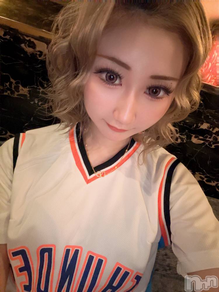 ���ܱ�������Х��顦�����CLUB FOUR LEAF(�ե����꡼��) ���Τ�1��24���̥�֥�����1��24�� 20��39ʬ�Υ֥�����