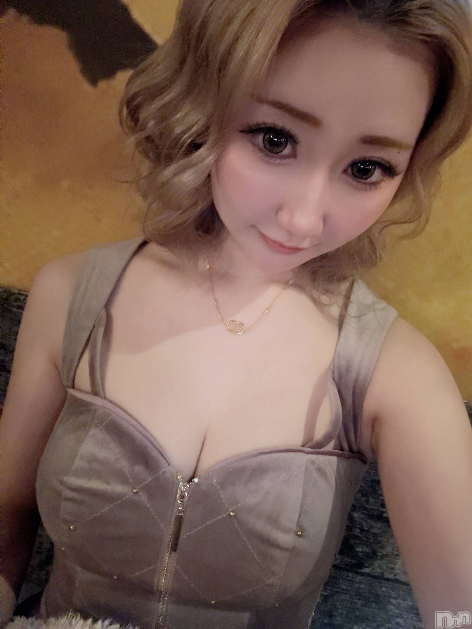 ���ܱ�������Х��顦�����CLUB FOUR LEAF(�ե����꡼��) ��2026ǯ3��8���̥�֥�����3��8�� 21��06ʬ�Υ֥�����