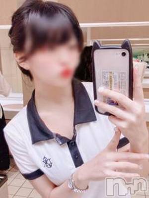 りおん(24) 身長156cm、スリーサイズB90(F).W57.H86。長野人妻デリヘル I LOVE奥様(アイラブオクサマ)在籍。