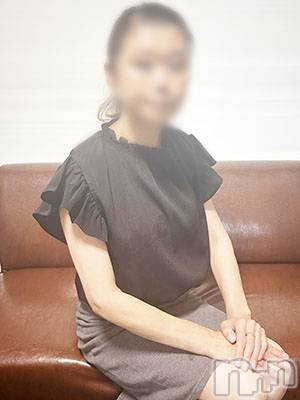 せな(45) 身長158cm、スリーサイズB84(C).W58.H86。新潟人妻デリヘル 熟女の風俗 最終章(ジュクジョノフウゾクサイシュウショウ)在籍。
