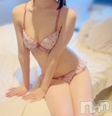 りあな奥様(21) 身長160cm、スリーサイズB83(B).W56.H82。新潟デリヘル 新潟人妻デリバリーヘルス 下心 ～したごころ～(シタゴコロ)在籍。