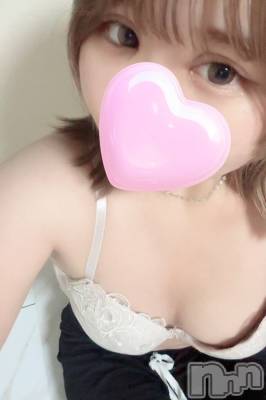 【未経験新人】ゆら(19) 身長152cm、スリーサイズB82(C).W58.H88。新潟デリヘル Betty(ベティ)在籍。
