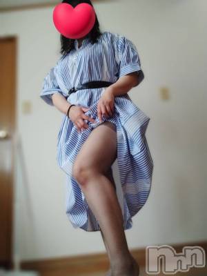 愛川　雪乃(43) 身長153cm、スリーサイズB90(E).W78.H95。新潟人妻デリヘル 恋ミラージュ新潟店(コイミラージュニイガタテン)在籍。
