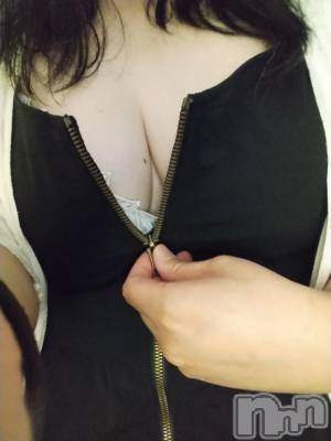 新潟人妻デリヘル 恋ミラージュ新潟店(コイミラージュニイガタテン) 愛川　雪乃(43)の7月31日写メブログ「金の女神様へ」