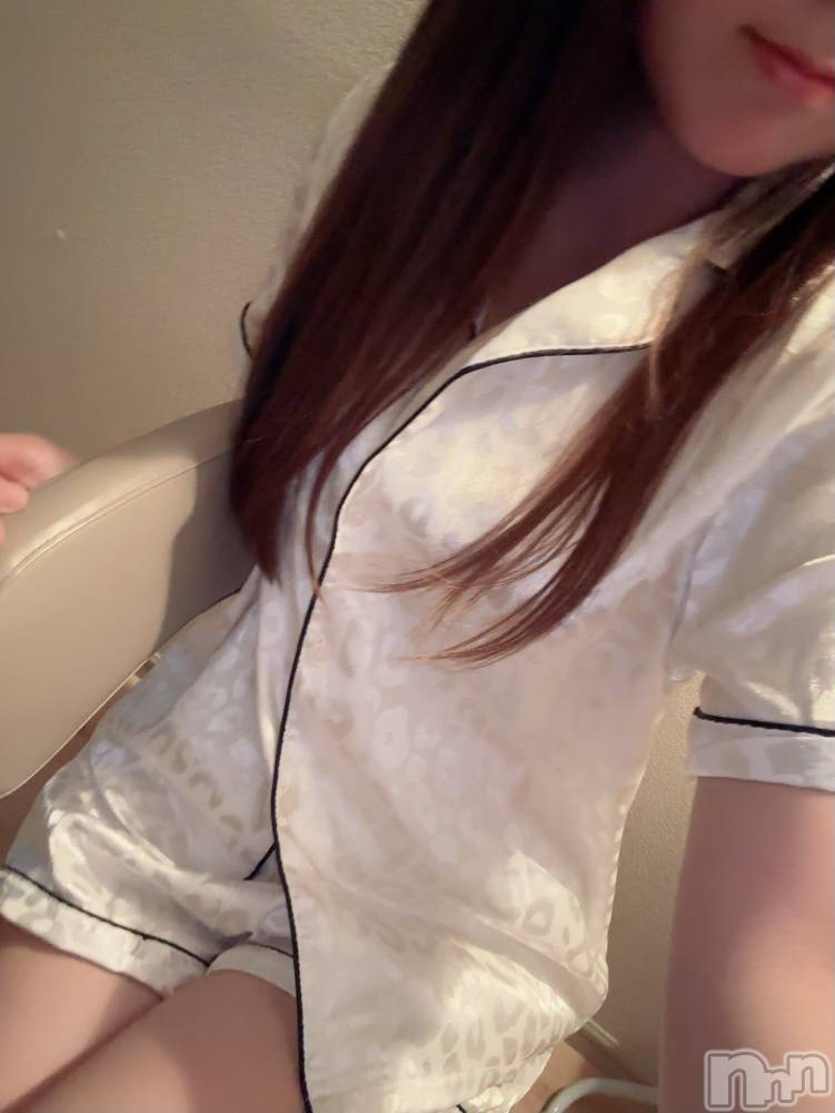 新潟メンズエステMYIRO　-マイロ-(マイロ) みやび(24)の10月22日写メブログ「出勤日決まりました‧☆°̥࿐」