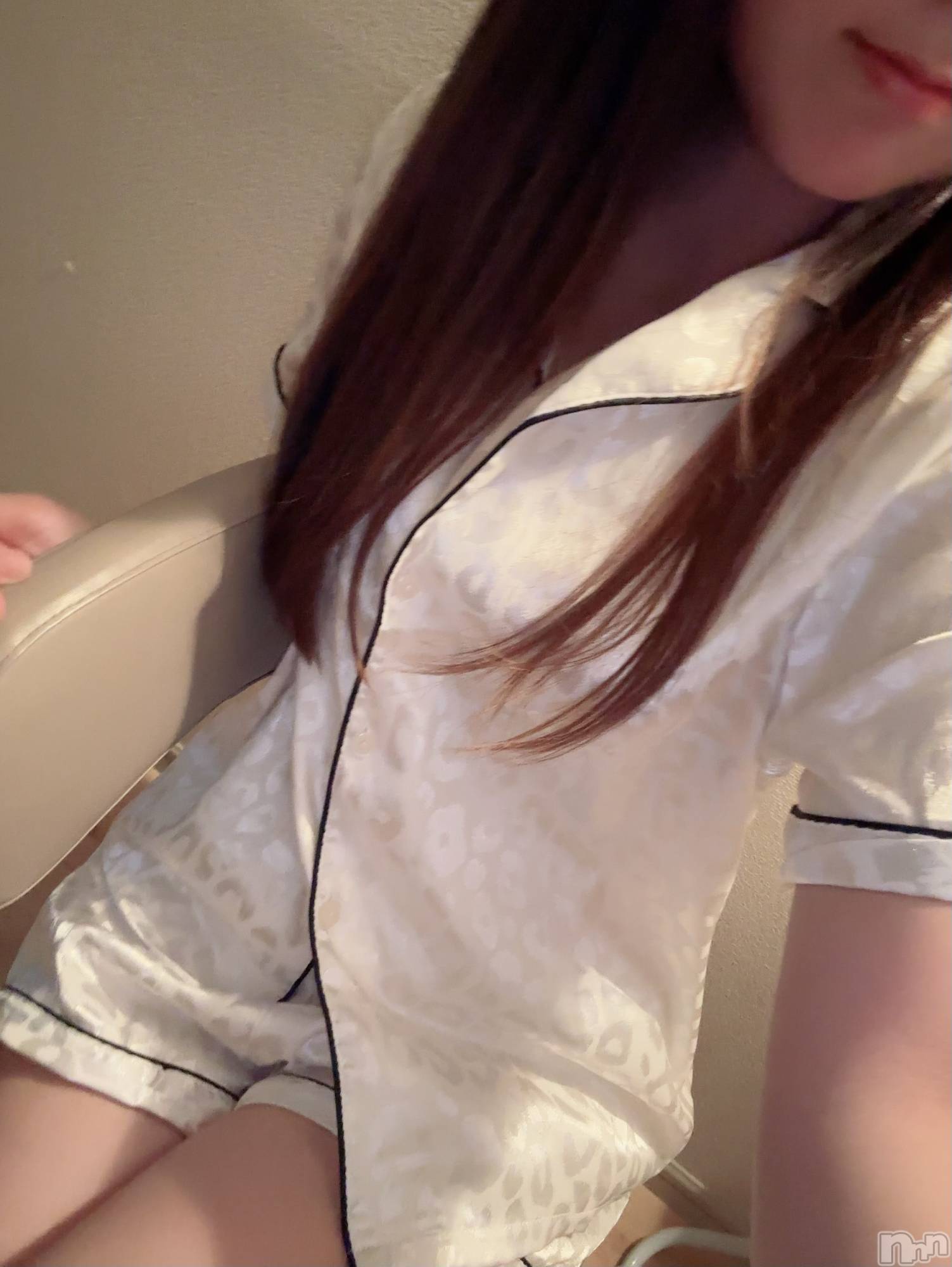 新潟メンズエステMYIRO　-マイロ-(マイロ)みやび(24)の2025年10月22日写メブログ「出勤日決まりました‧☆°̥࿐」