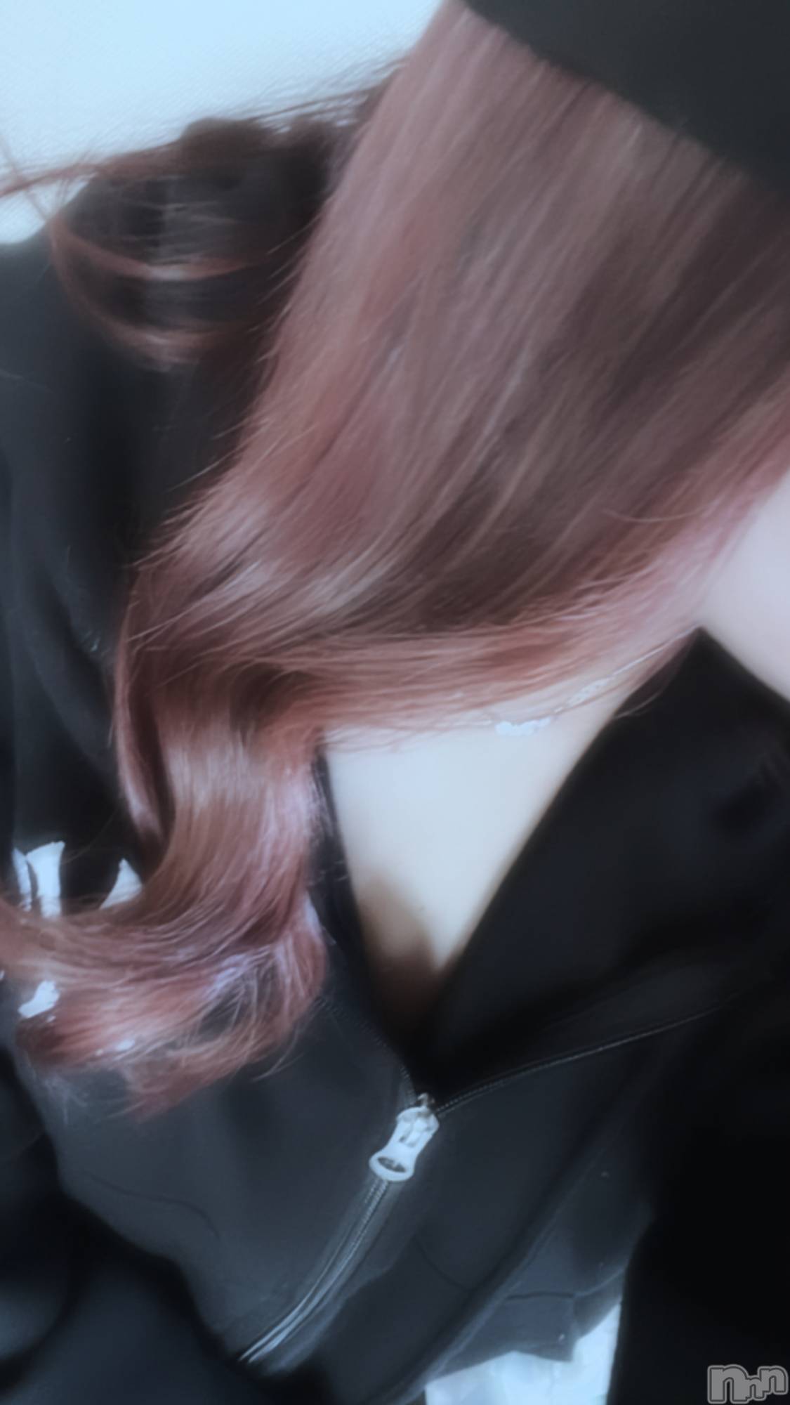 新潟デリヘルCrest(クレスト)新人☆ゆづ(20)の2025年10月23日写メブログ「出勤してます💕」