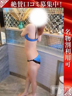 ゆみる(35) 身長152cm、スリーサイズB84(B).W57.H86。新潟デリヘル 奥様特急 新潟店(オクサマトッキュウニイガタテン)在籍。
