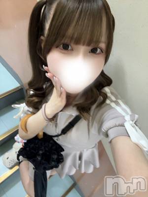 あかり(24) 身長157cm、スリーサイズB92(B).W57.H91。 全力！！乙女坂46在籍。