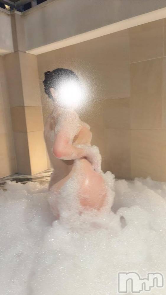 上越デリヘルBLUE BIRD上越店(ブルーバード上越店) しいな(21)の11月7日写メブログ「待て！できません🙅‍♂️」